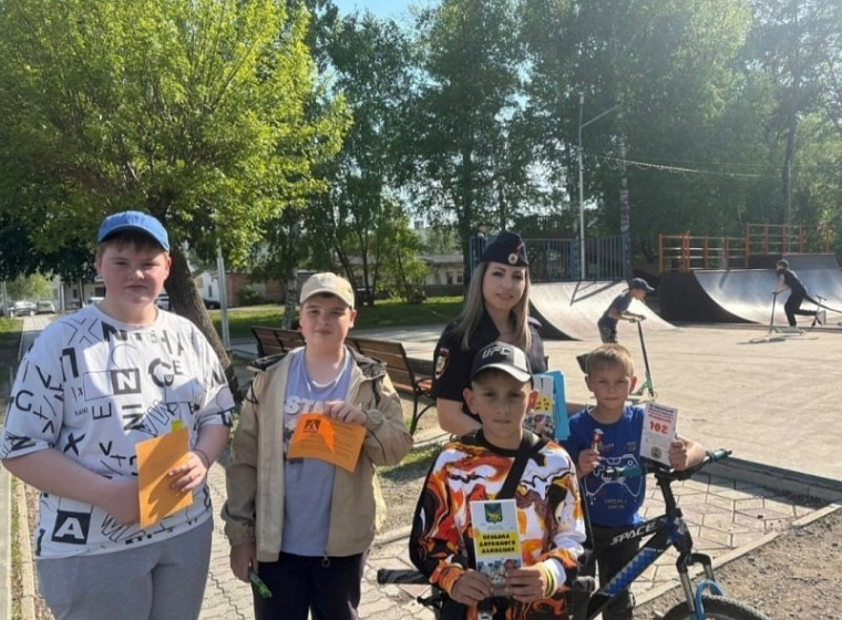 ? Полиция призывает родителей уделять особое внимание безопасности детей в период летних каникул.